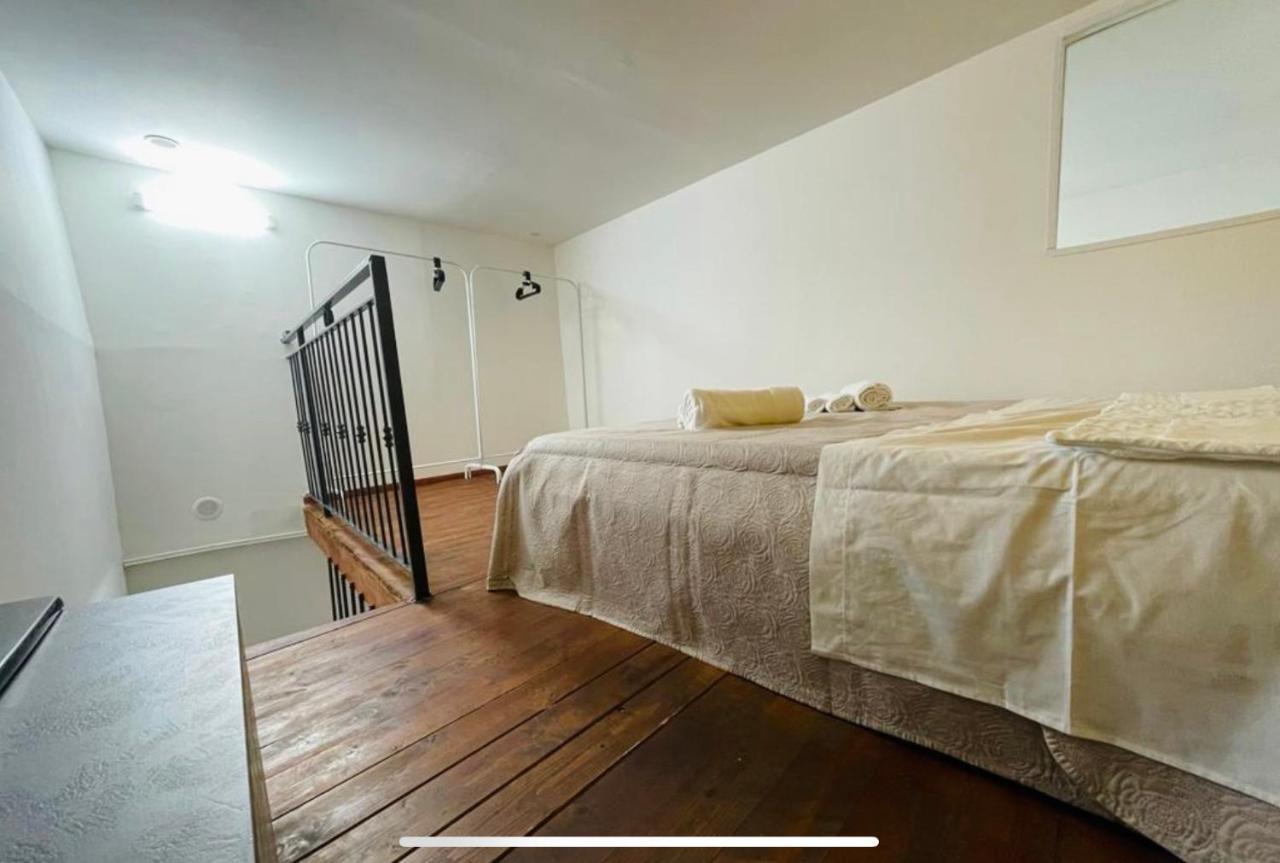 Qs House Apartment เนเปิลส์ ภายนอก รูปภาพ